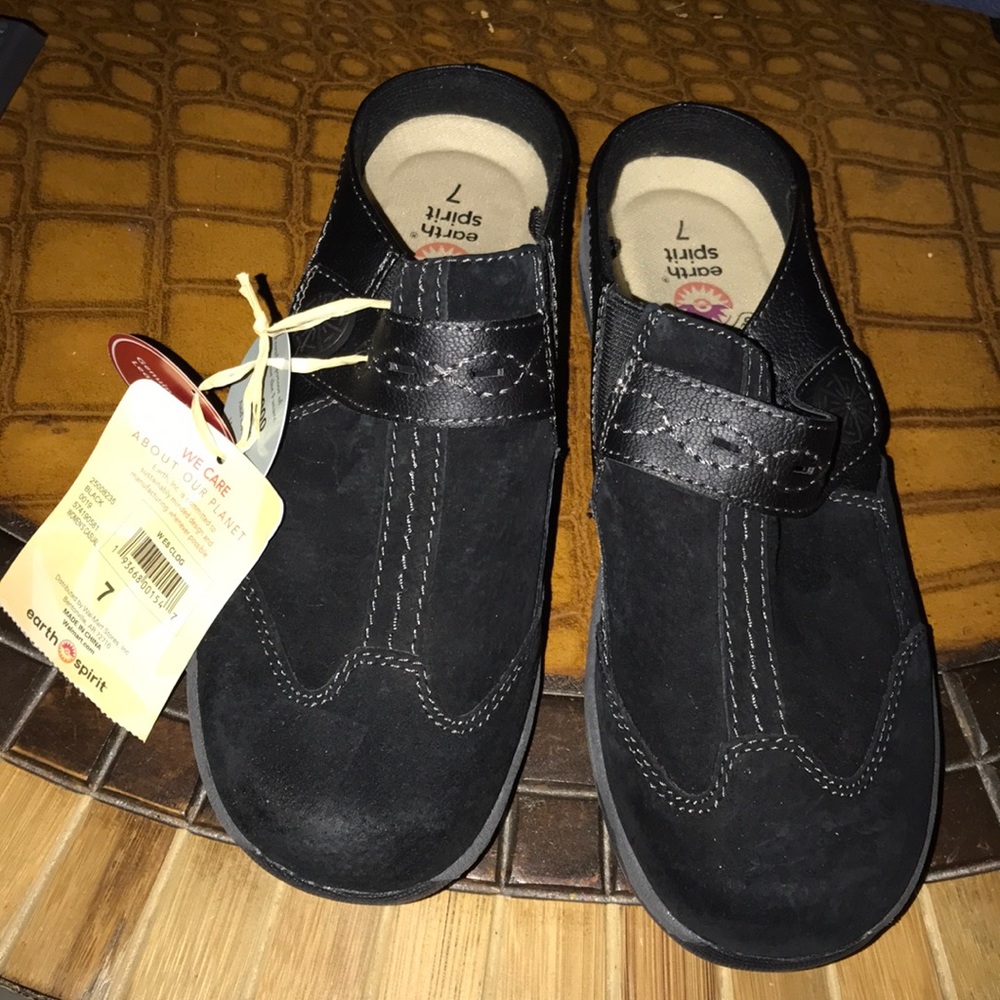New Shoes women’s clogs earth spirit Sizes 6&7
